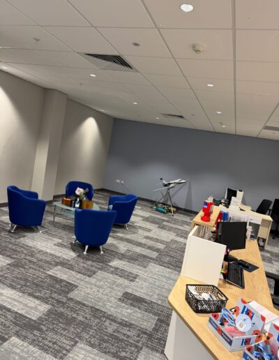 Open-plan office fit-out with suspended ceiling